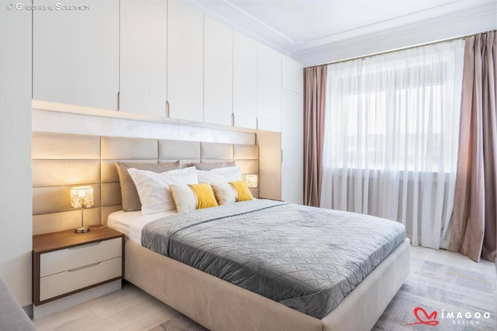 Apartament Ghimbav_Rk Buitenkant foto